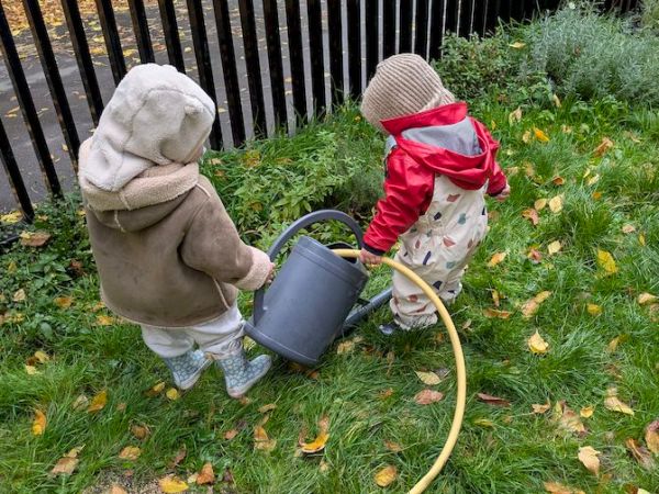 Automne 2025 : rejoignez-nous à  la crèche parentale Les Crocos !&nbsp;🍂